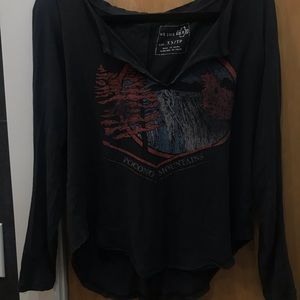 Free people long sleeve graphic tee